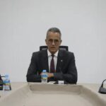 وزير الصيد يطالب جميع الموظفين والمسؤولين في القطاع بالتمسك ببرنامج الإصلاح.