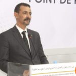 الوزير الأول: الحكومة قامت بتنفيذ تدابير قوية لمكافحة الفساد واستعادة الأصول العامة.